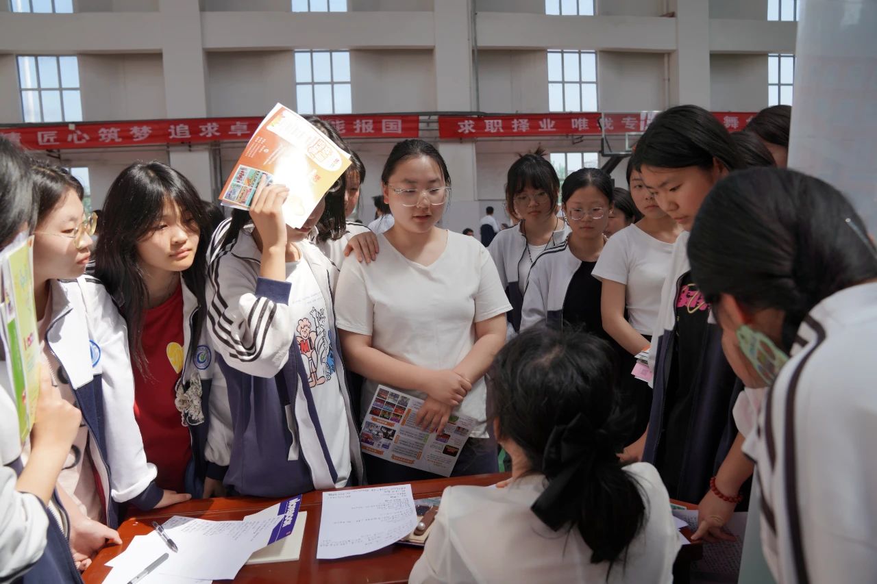 DM_20240527152558_015.JPEG DM_20240527152558_015.JPEG